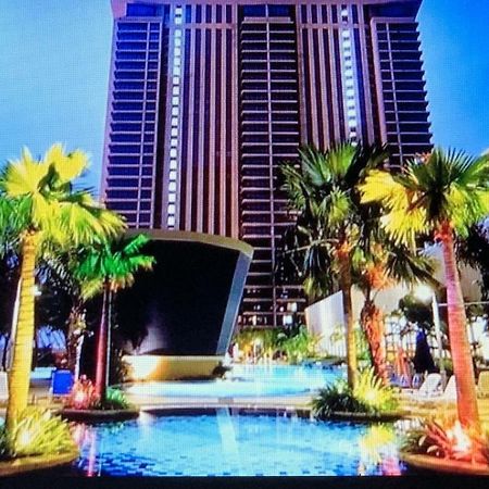 Queens Service Suites At Times Square Kl Kuala Lumpur Exterior photo